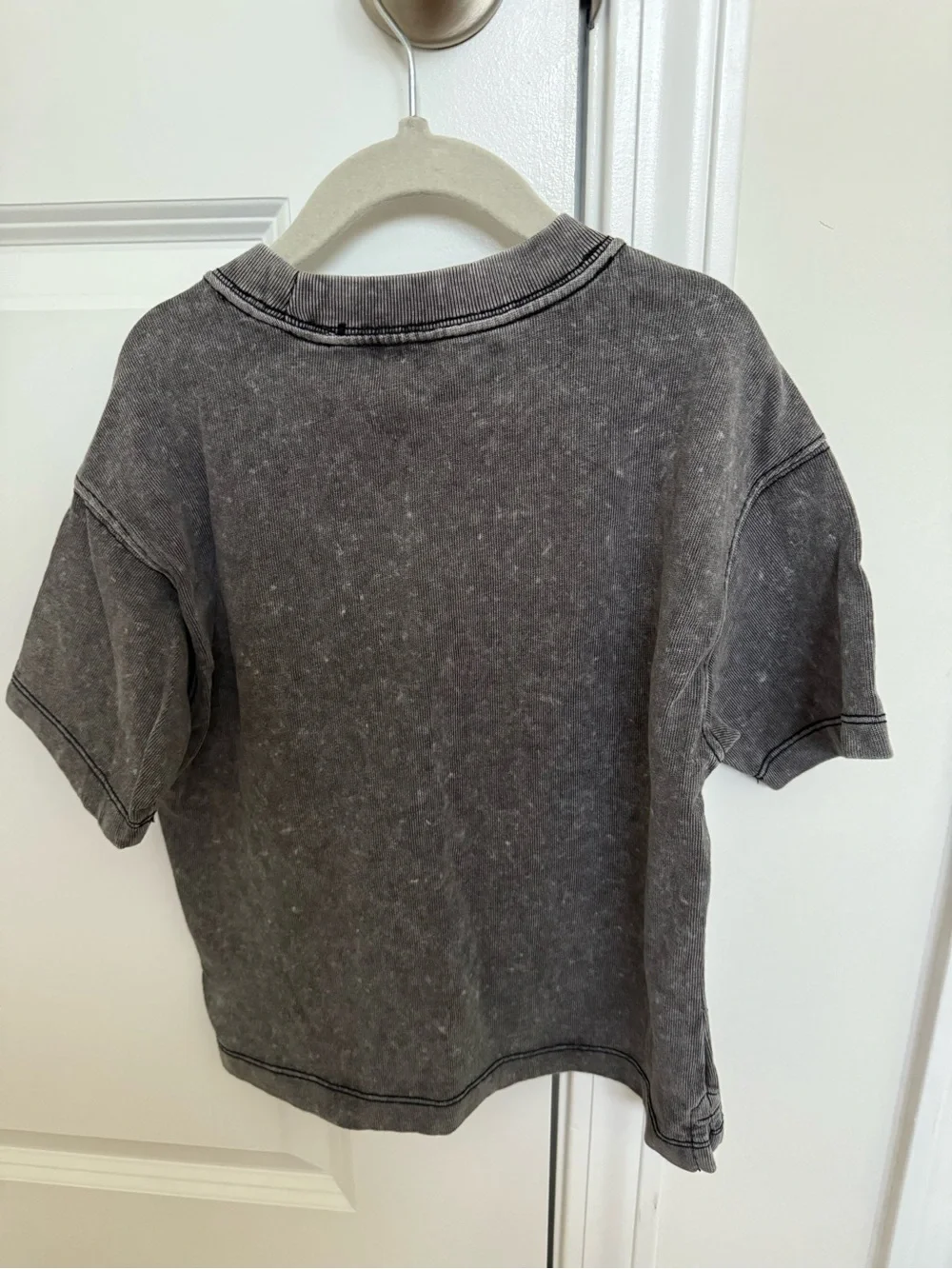 Gap boys size 4-5  Washed Black Short-Sleeve Tee. NWOT